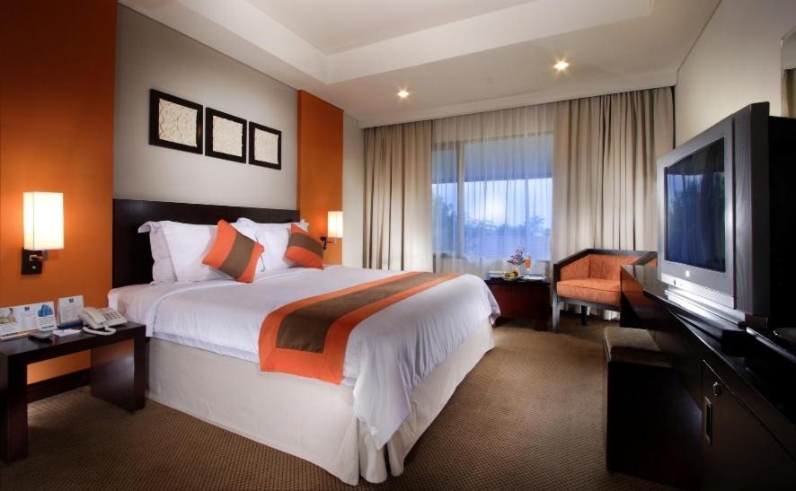 Hotel Horison Sagita Balikpapan Екстериор снимка