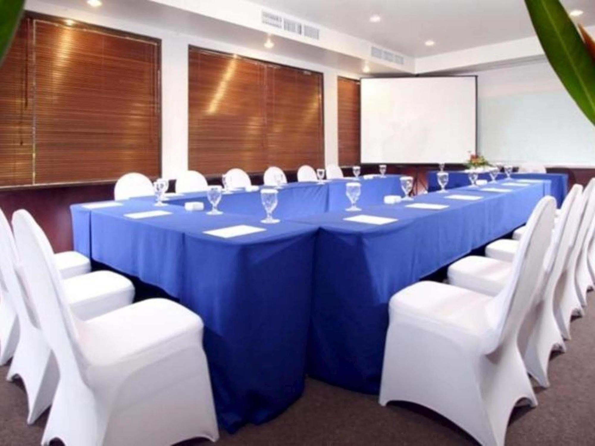 Hotel Horison Sagita Balikpapan Екстериор снимка