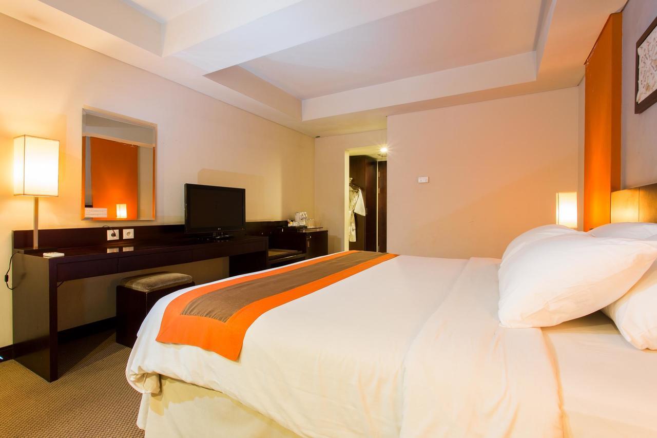 Hotel Horison Sagita Balikpapan Екстериор снимка
